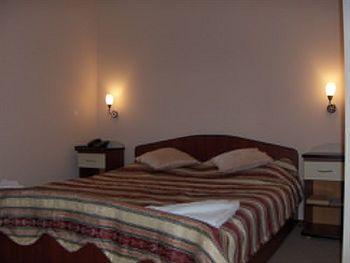 Guesthouse Stefi Ришнов Екстер'єр фото