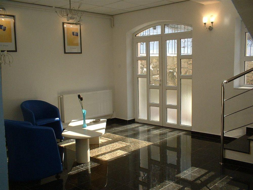 Guesthouse Stefi Ришнов Екстер'єр фото