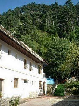 Guesthouse Stefi Ришнов Екстер'єр фото